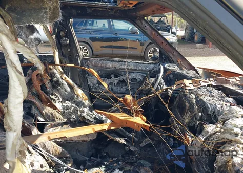 2014 Kia Soul ! from USA, damaged, VIN KNDJX3A55E7075772